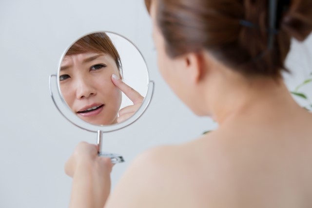 30代~40代の女性に多い肝斑、原因を知って最適な治療方法を選択するために